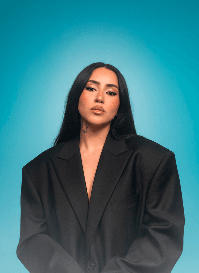 CHELS - Singer & Songwriter